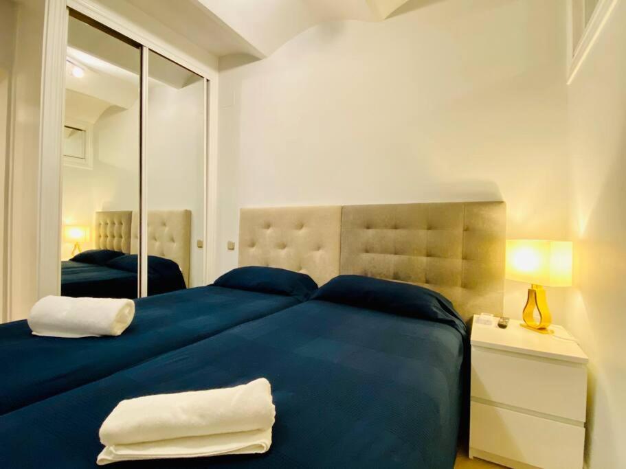 Plaza Santa Ana Ec Daire Madrid Dış mekan fotoğraf
